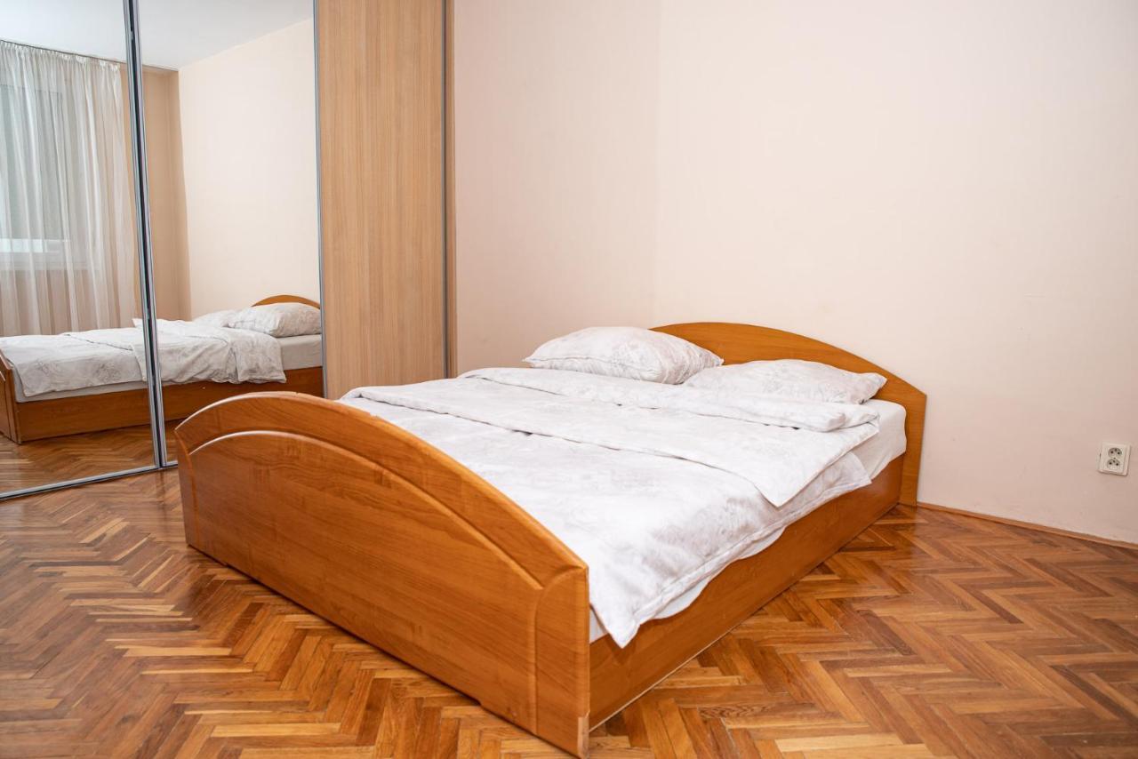 Lovely One Bedroom Apartment Nové Zámky Zewnętrze zdjęcie