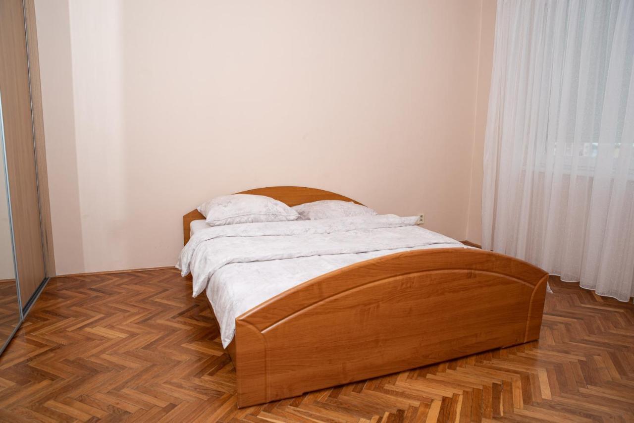 Lovely One Bedroom Apartment Nové Zámky Zewnętrze zdjęcie