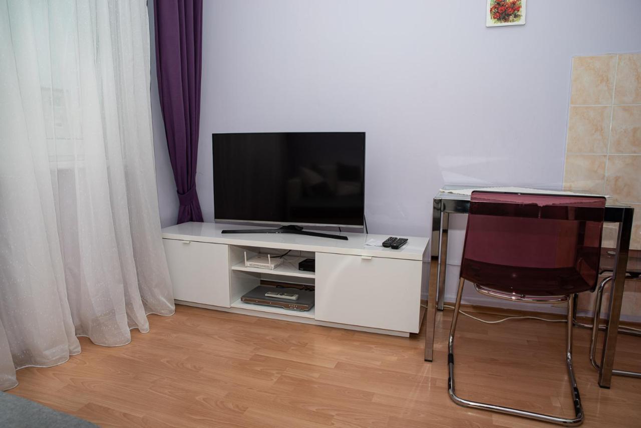 Lovely One Bedroom Apartment Nové Zámky Zewnętrze zdjęcie
