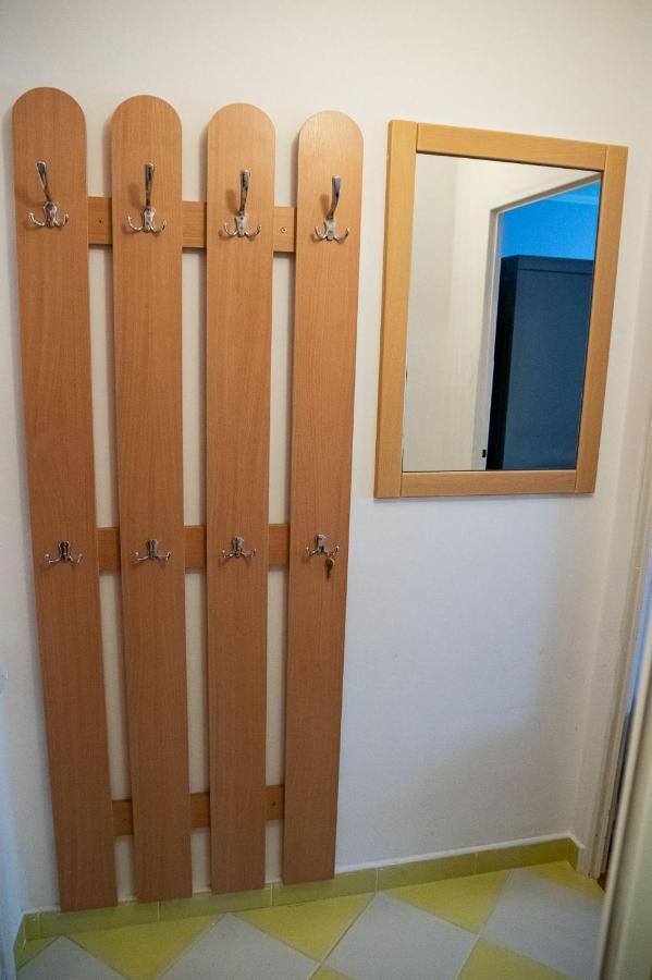 Lovely One Bedroom Apartment Nové Zámky Zewnętrze zdjęcie